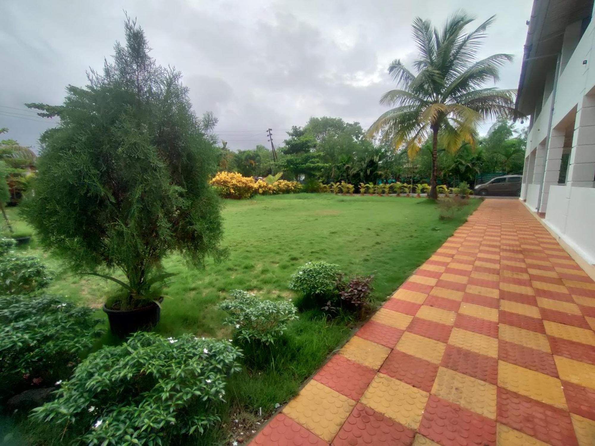 אליבג Opulence Resort Awas Alibaug מראה חיצוני תמונה