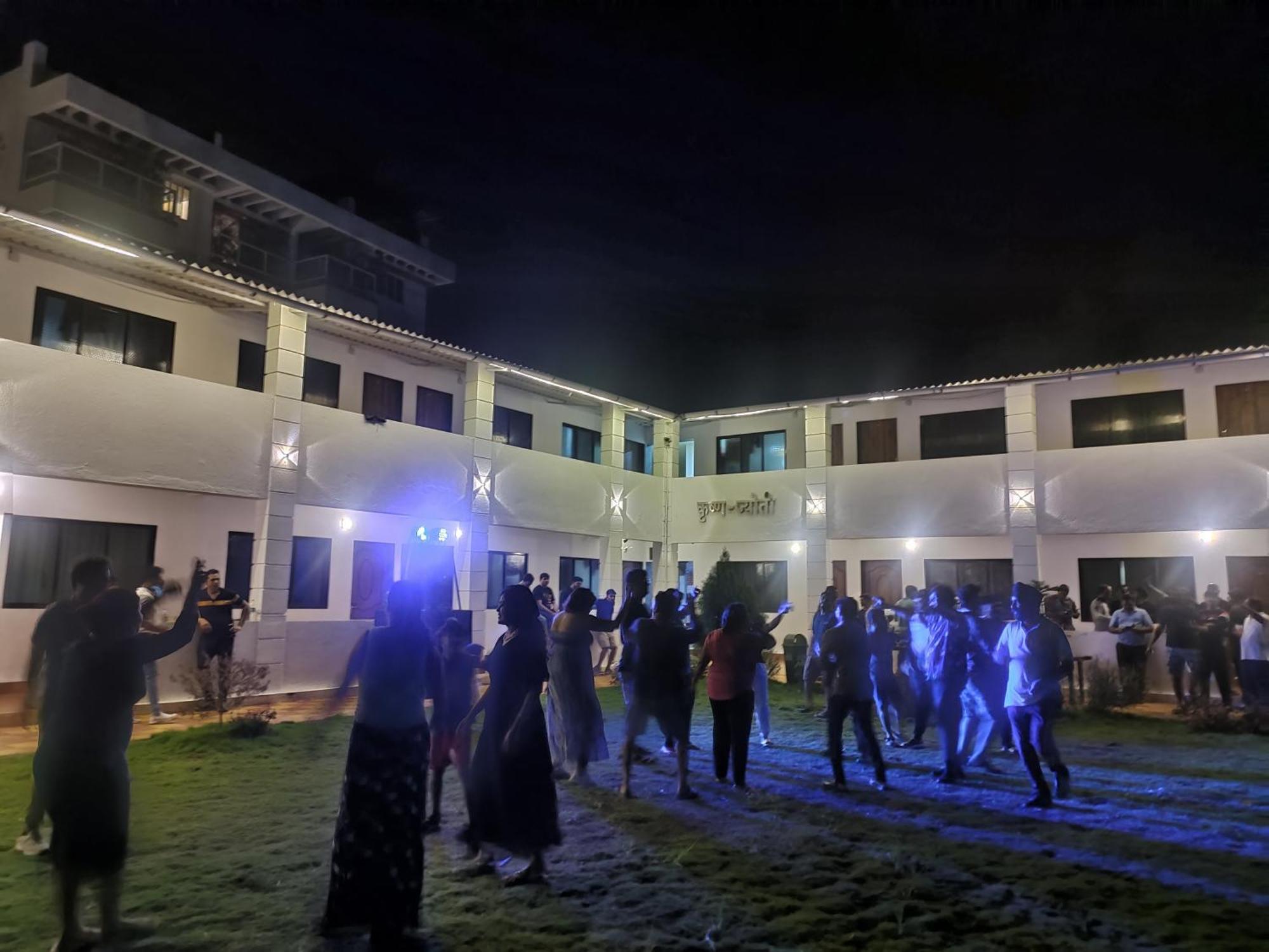אליבג Opulence Resort Awas Alibaug מראה חיצוני תמונה